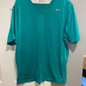 Nike Dri-fit T